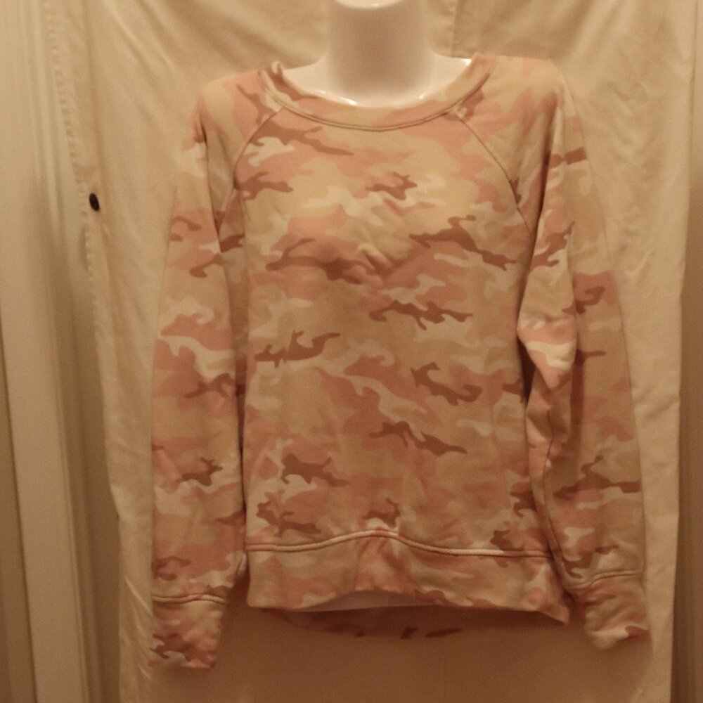 LOU & Grey Camo Sweatshirt Women's Medium Pink Soft Terry Crew Neck Long Sleeve